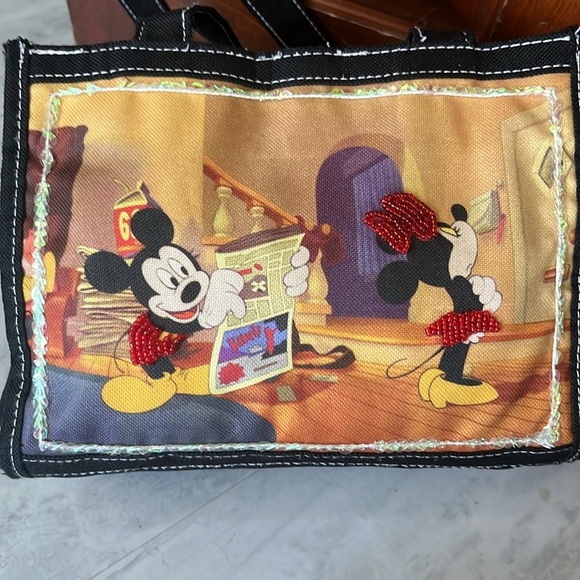 Disney +Baublebar Bundle  authentic Disney Backpack & bag Necklace  Wallet  Pez - Picture 8 of 17